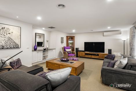 Property photo of 16 Tintagel Way Mornington VIC 3931
