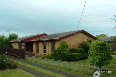 Property photo of 2 Roberts Court Warragul VIC 3820