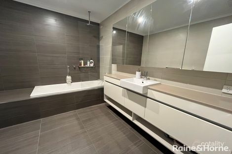 Property photo of 20 King Drive Hillside VIC 3037