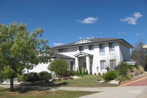 12 Berthon Cres, Hillside, VIC 3037