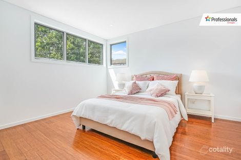 Property photo of 12 Dobson Crescent Dundas Valley NSW 2117