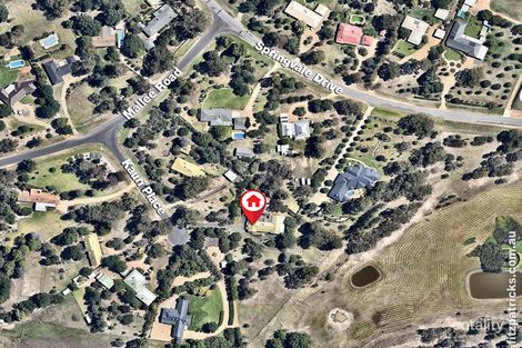 Property photo of 1 Kauri Place Springvale NSW 2650