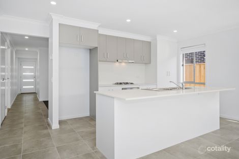 Property photo of 37 Rouge Avenue Wollert VIC 3750