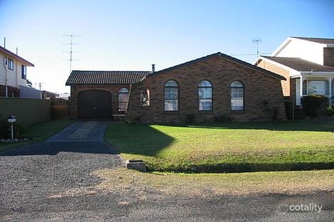 20 Seventh Ave, Toukley, NSW 2263