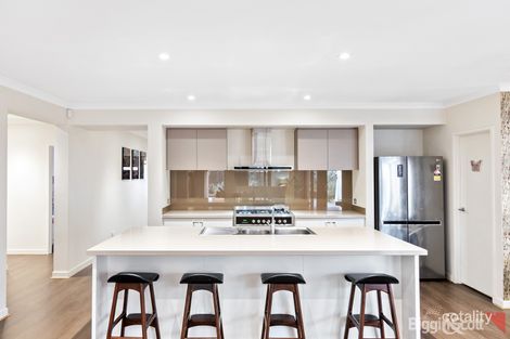 Property photo of 8 Hartney Avenue Mickleham VIC 3064