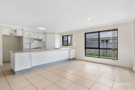Property photo of 6 Lanier Close Oxenford QLD 4210