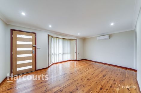Property photo of 40 Mantalini Street Ambarvale NSW 2560