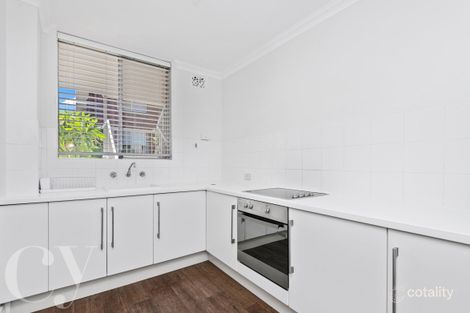 2/7 Taylor Rd, Nedlands, WA 6009