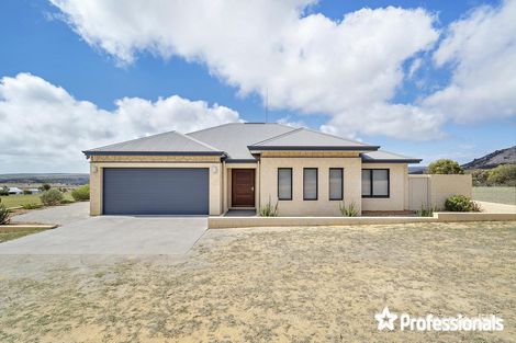 207 Eliza Shaw Dr, White Peak, WA 6532