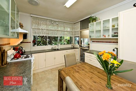 13 Innamincka Rd, Greenmount, WA 6056