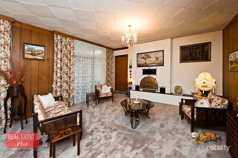 Property photo of 13 Innamincka Road Greenmount WA 6056