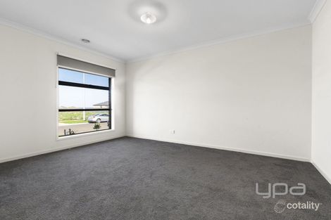 Property photo of 12 Cressy Street Werribee VIC 3030