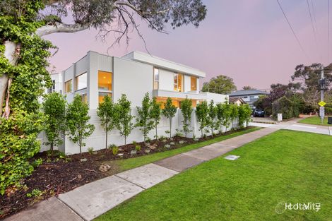 Property photo of 25 Wisdom Street Hughes ACT 2605