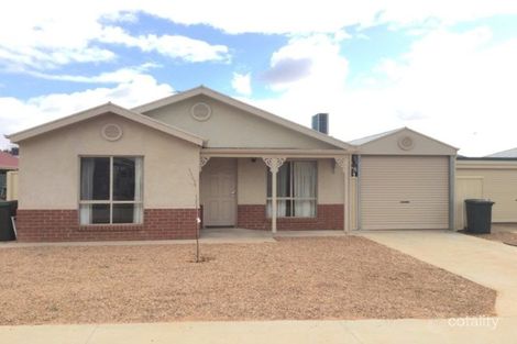 Property photo of 2/68-70 Summer Drive Buronga NSW 2739
