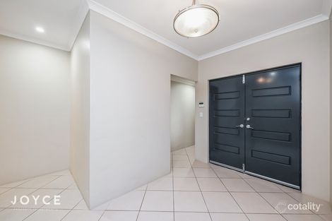 Property photo of 19 Overdene Pass Banksia Grove WA 6031