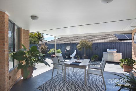 Property photo of 10 Mistral Close Gwandalan NSW 2259