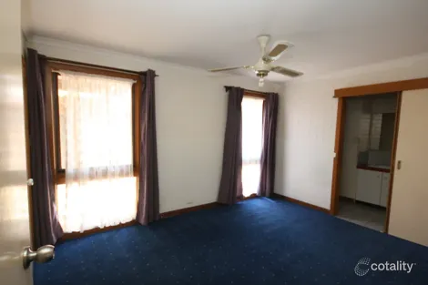 Property photo of 151 Fordholm Road Hampton Park VIC 3976