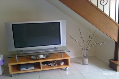 Property photo of 33/7 Elliott Street Surfers Paradise QLD 4217