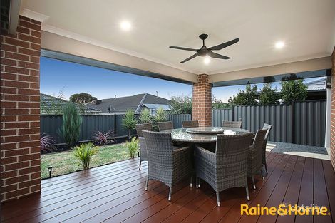 Property photo of 26 Abrehart Road Pakenham VIC 3810