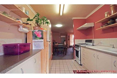 Property photo of 18 Slatter Court Brendale QLD 4500