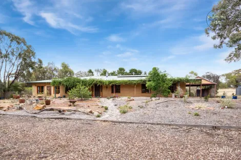 68 Monsants Rd, Maiden Gully, VIC 3551