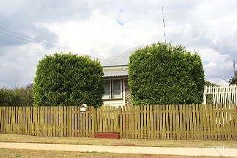 6 Kenilworth St, North Toowoomba, QLD 4350