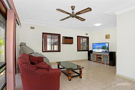 Property photo of 81 Gascoigne Road Birrong NSW 2143