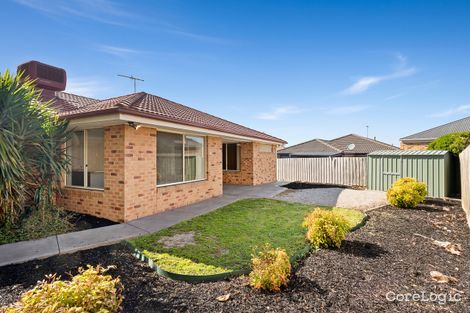 Property photo of 3 Hollington Way Berwick VIC 3806