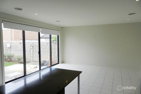 Property photo of 2 Mills Court Mulgrave VIC 3170