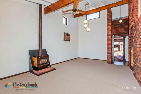 Property photo of 1/13-19 Saurel Way Ferndale WA 6148