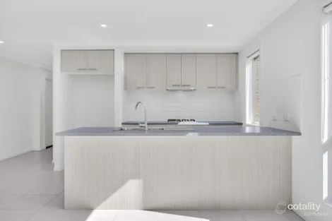 Property photo of 22 Bristol Street Strathtulloh VIC 3338