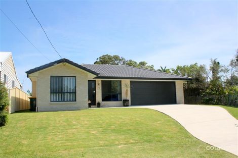 220 Yamba Rd, Yamba, NSW 2464