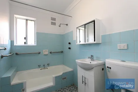 Property photo of 8/19 Shadforth Street Wiley Park NSW 2195