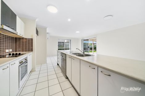 Property photo of 44 Sunrise Crescent Regents Park QLD 4118