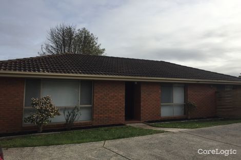 Property photo of 2/2 Reed Court Endeavour Hills VIC 3802
