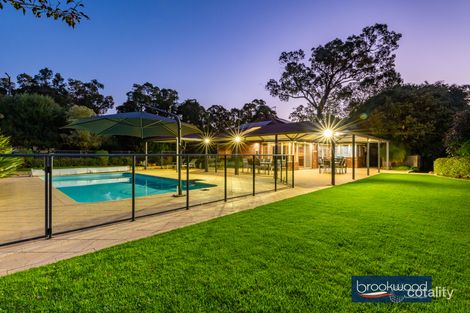 Property photo of 34 Painter Crescent Mundaring WA 6073