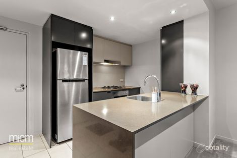 Property photo of 42/801 Bourke Street Docklands VIC 3008