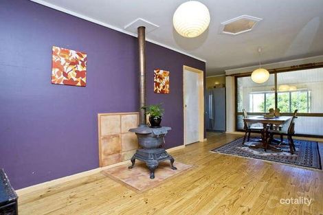Property photo of 11 Sadleir Place Charnwood ACT 2615
