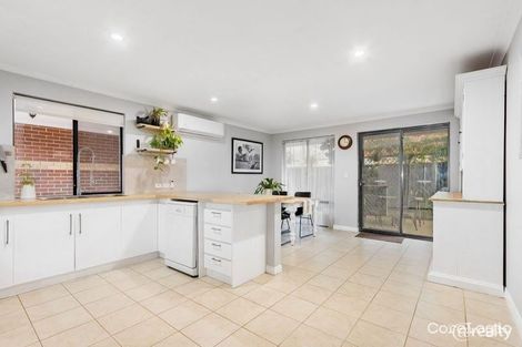 Property photo of 2/28 Holmesdale Road Woodbridge WA 6056