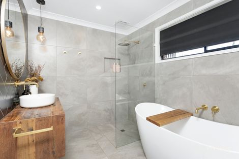 Property photo of 2/24 Montezuma Drive Burleigh Waters QLD 4220