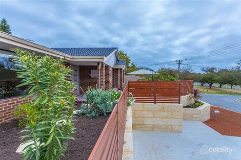 Property photo of 2 Graphic Court Beldon WA 6027