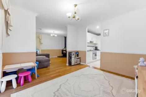 Property photo of 5 Moth Place Raby NSW 2566