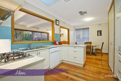 Property photo of 4 Holroyd Court Blackburn South VIC 3130
