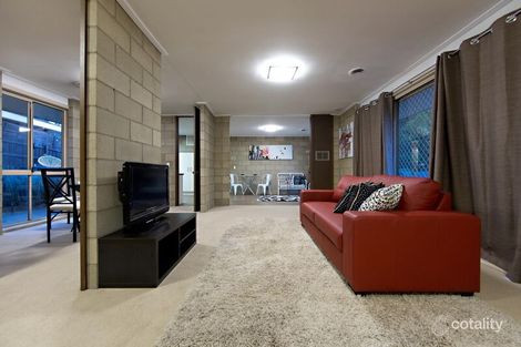 Property photo of 2 Bunarong Drive Frankston VIC 3199