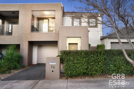 Property photo of 16 Meridian Circuit Berwick VIC 3806