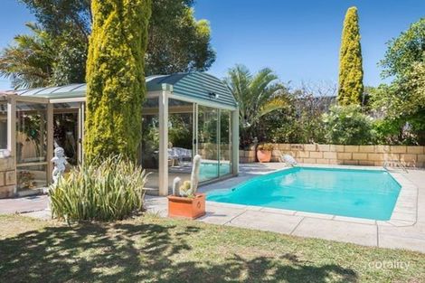 Property photo of 33 Harcourt Drive Hillarys WA 6025