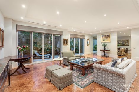 Property photo of 1/89 Mathoura Road Toorak VIC 3142