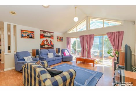 Property photo of 16 Westbourne Drive Abercrombie NSW 2795