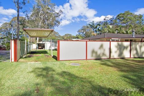 Property photo of 20 Lakeshore Avenue Kingfisher Shores NSW 2259