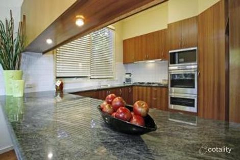 Property photo of 1 Hampton Grove Camberwell VIC 3124